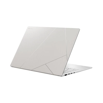 Ноутбук ASUS Zenbook S14 1920x1200 (WUXGA) Intel Core Ultra 5 226V (2.1 - 4.5 ГГц) RAM 16 / SSD білий (90NB14F2-M00UM0-B) — фото 3