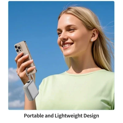 Портативная батарея Choetech 10000mAh, 35W. PD/3.0, LED Display, buid-in type-C cabel, Silver (B832-SL) [B832-SL-B] — фото 10