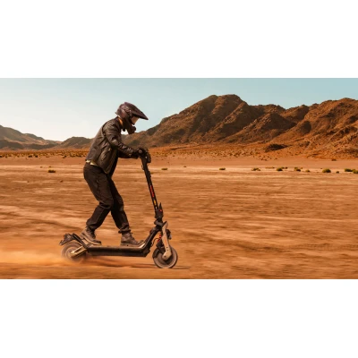 Електросамокат Segway GT3 PRO чорний — фото 2