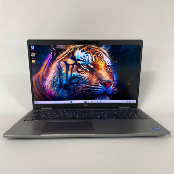Dell Latitude 5530 15.6″ Intel Core i5-1240P RAM 16 / 256 SSD Сірий