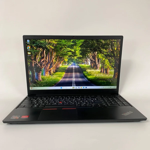 Lenovo ThinkPad E15 Gen2 15.6″ AMD Ryzen 7 4700U RAM 16 / 256 SSD Чорний
