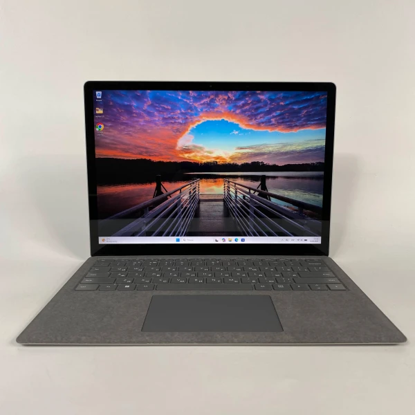 Microsoft Surface Laptop 4 13.5″ AMD Ryzen 5 4680U RAM 16 / 256 SSD Сірий