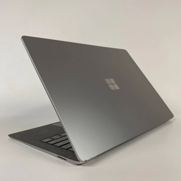 Ноутбук Microsoft Surface Laptop 4 13.5″ AMD Ryzen 5 4680U RAM 16 / 256 SSD Сірий (а-3084-L) Б/У — фото 5