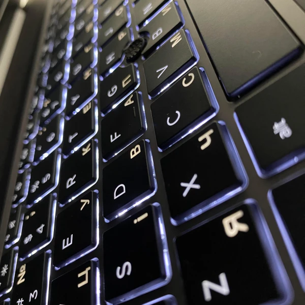 HP zBook 17 G6 17.3″ Intel Core i5-9400H RAM 16 / 480 SSD Сірий — фото 2