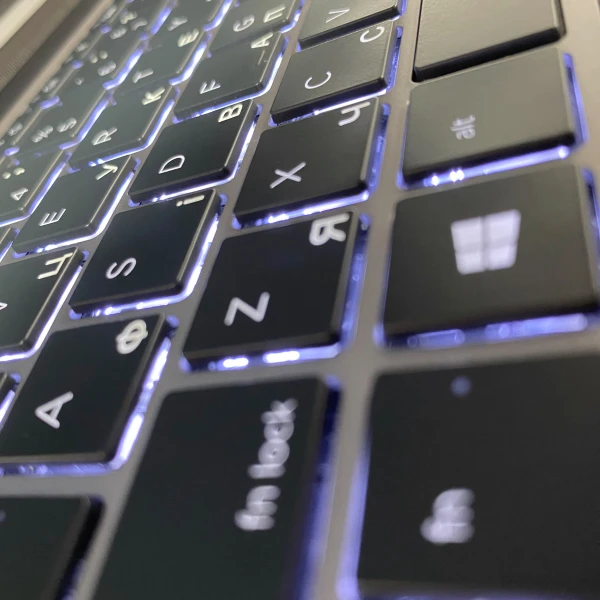 HP zBook 15 G5 15.6″ Intel Core i5-8300H RAM 16 / 256 SSD Сірий — фото 2