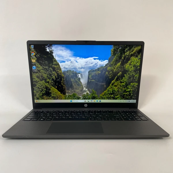 Ноутбук HP 255 G10 15.6″ AMD Ryzen 7 7730U RAM 16 / 256 SSD Сірий (а-3006-L) Б/В