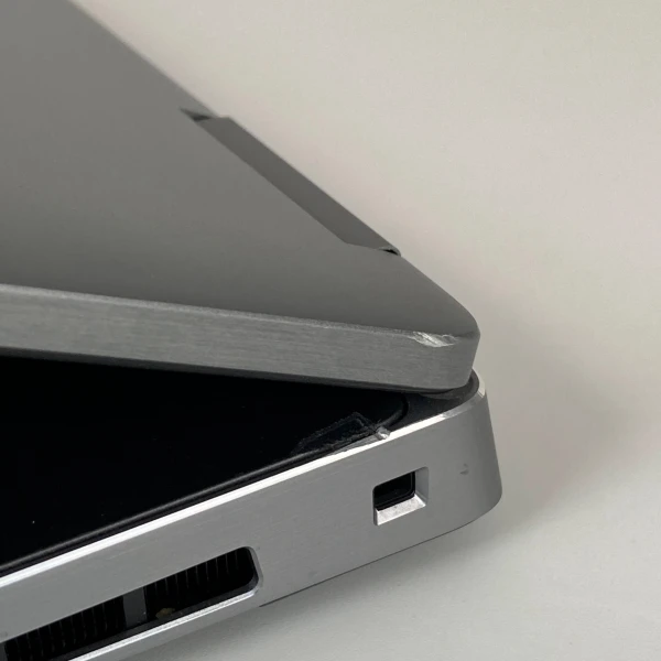 Ноутбук Dell Precision 7740 17.3″ Intel Core i5-9400H RAM 16 / 512 SSD Сірий (а-2946-L) Б/У — фото 9