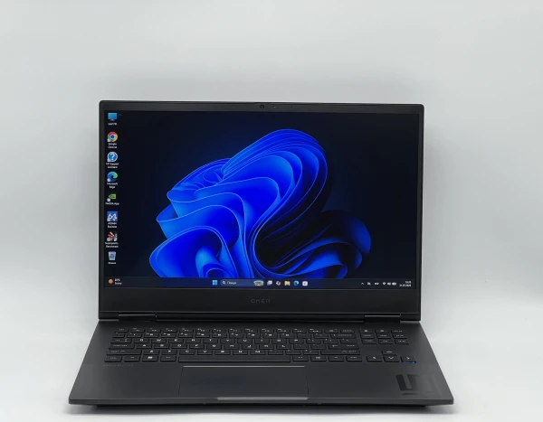 HP Omen 16-wf0083dx 1920x1080 i9-13900HX RAM 16 / 960 SSD