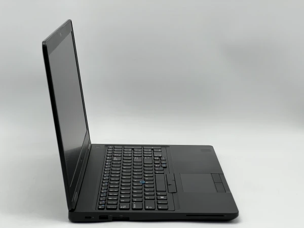 Dell Latitude 5590 15″ 1366x768 i5-7300U RAM 8 / 120 SSD — фото 2