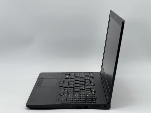 Ноутбук Dell Latitude 5590 15″ 1366x768 i5-7300U RAM 8 / 120 SSD (SH26061038-P) Б/В — фото 3