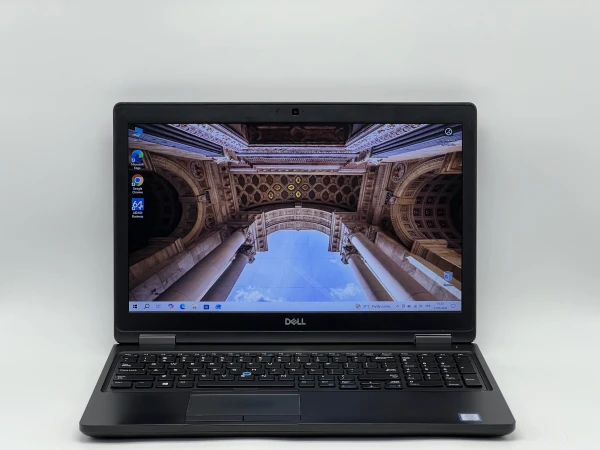Ноутбук Dell Latitude 5590 15″ 1366x768 i5-7300U RAM 8 / 120 SSD (SH26061032-P) Б/У