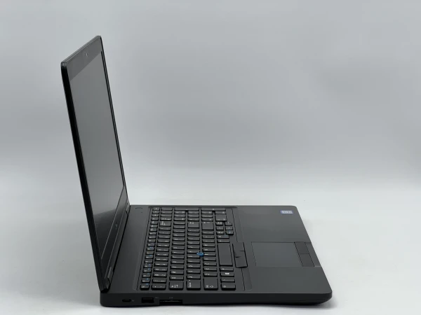 Dell Latitude 5590 15″ 1366x768 i5-7300U RAM 8 / 120 SSD — фото 2