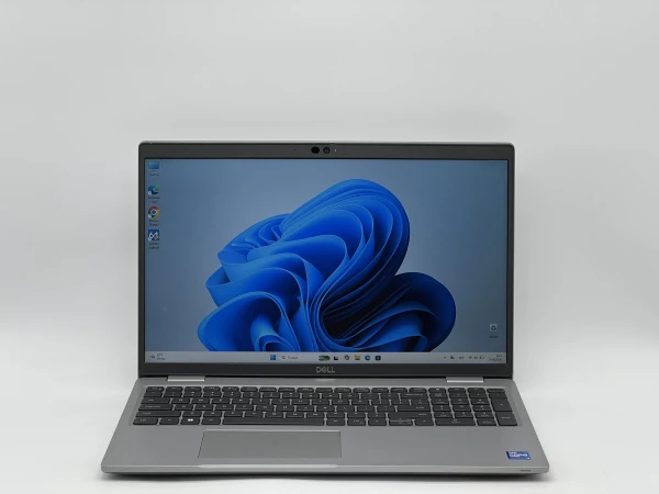 Dell Latitude 5520 15″ 1920x1080 i7-1185G7 RAM 16 / 240 SSD