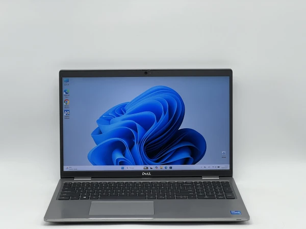 Dell Latitude 5520 15″ 1920x1080 i5-1145G7 RAM 16 / 240 SSD