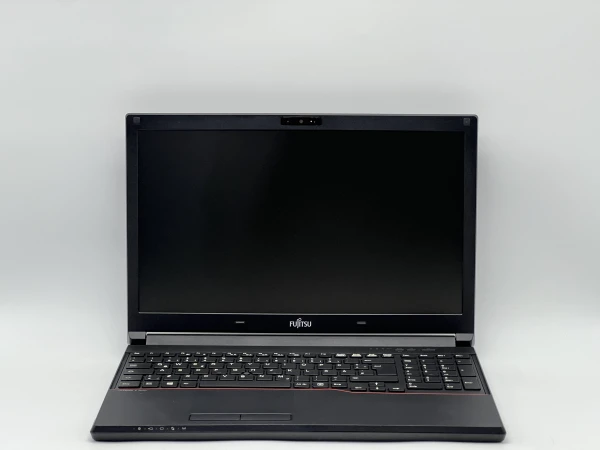 Fujitsu LifeBook E556 15″ 1366x768 i5-6300U RAM 8 / 120 SSD
