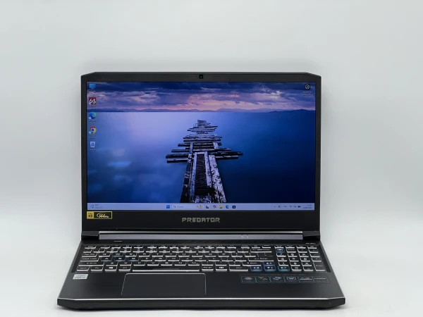Acer Predator Helios 300 PH315-53-72XD 15″ 1920x1080 i5-10300H RAM 16 / 960 SSD