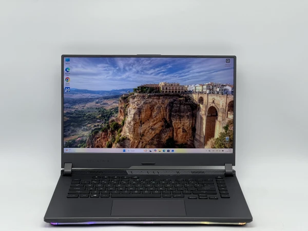 Asus ROG Strix G15 G513QR-MB98Q 2560x1440 AMD Ryzen 7 5800H RAM 16 / 960 SSD