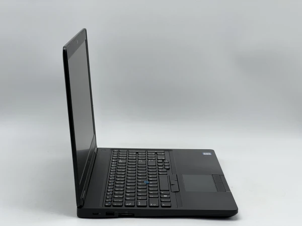 Dell Latitude 5590 15″ 1366x768 i5-7300U RAM 8 / 120 SSD — фото 2