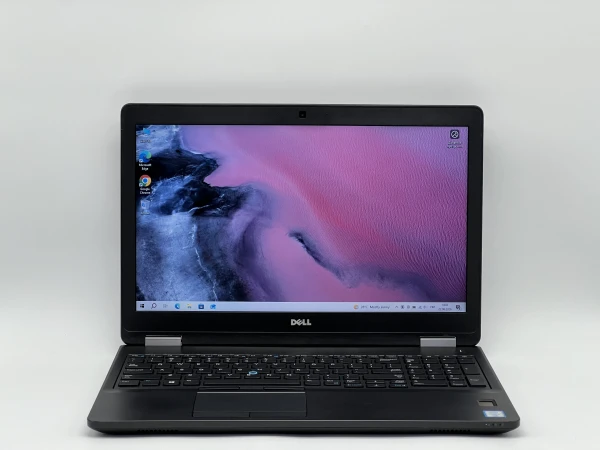 Dell Latitude E5570 15″ 1366x768 i5-6300U RAM 8 / 240 SSD