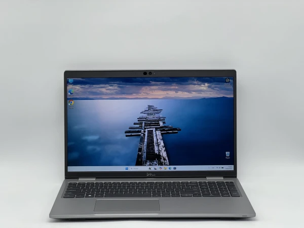 Dell Latitude 5520 15″ 1920x1080 i5-1145G7 RAM 16 / 240 SSD