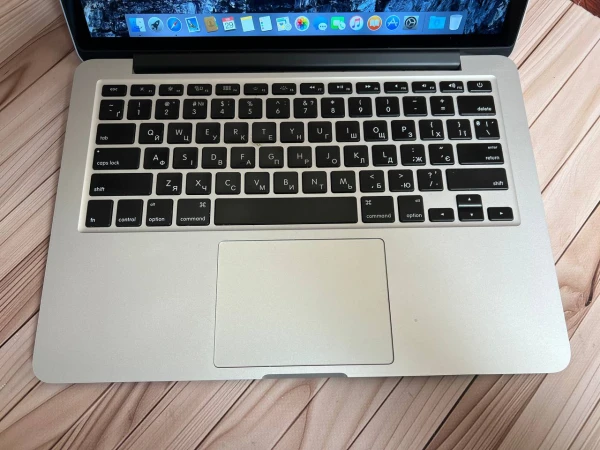 Apple MacBook Pro 13" 2015 A1502 Retina дисплей — фото 2