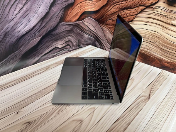 Ноутбук Apple MacBook Air 13" 2017 1440x900 Intel Core i5 RAM 8 / 256 SSD Silver (FVFW55T0HV29-R) Б/У — фото 3