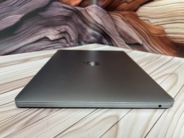 Ноутбук Apple MacBook Air 13" 2017 1440x900 Intel Core i5 RAM 8 / 256 SSD Silver (FVFW55T0HV29-R) Б/У — фото 6