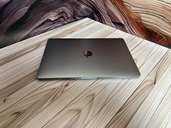 Ноутбук Apple MacBook Air 13" 2017 1440x900 Intel Core i5 RAM 8 / 256 SSD Silver (FVFW55T0HV29-R) Б/У — фото 7