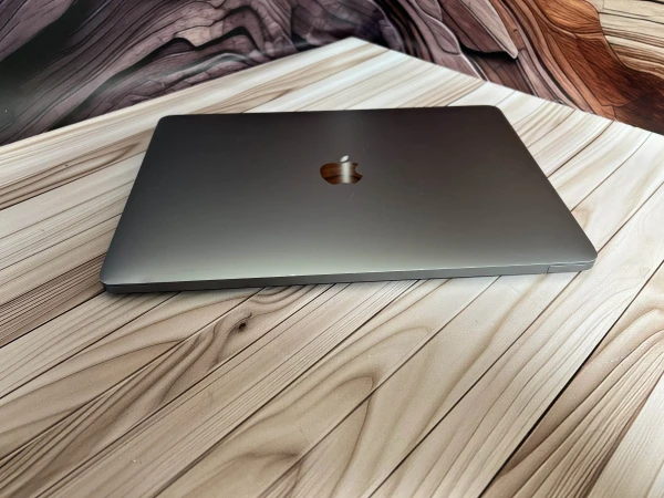 Ноутбук Apple MacBook Air 13" 2017 1440x900 Intel Core i5 RAM 8 / 256 SSD Silver (FVFW55T0HV29-R) Б/У — фото 8