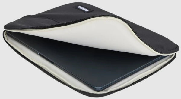 Сумка Thule Lithos Sleeve MacBook Air 13" TLS-113 Black [3205454-Y] — фото 2