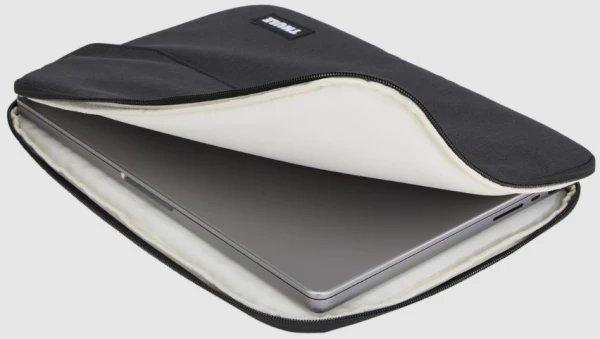 Сумка Thule Lithos Sleeve MacBook Pro 14" TLS-114 Black [3205456-Y] — фото 2